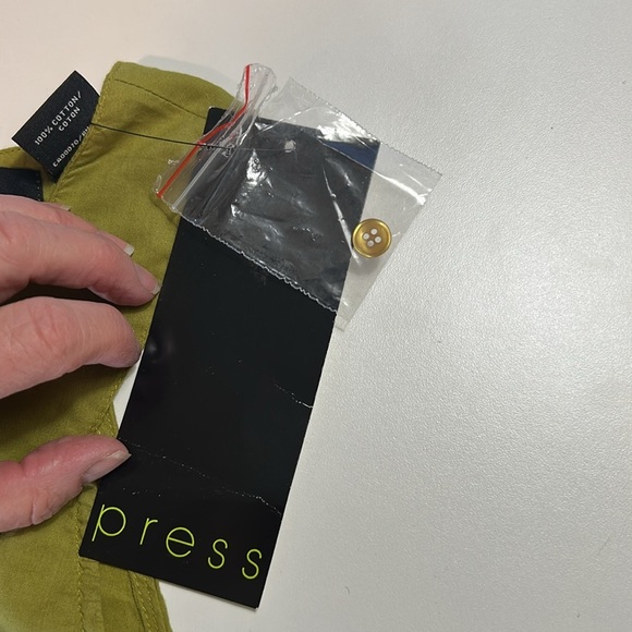 PRESS WOMENS SLEEVELESS EMBROIDERED HEM, TANK TOP PERIDOT GREEN SIZE SP - Picture 11 of 15